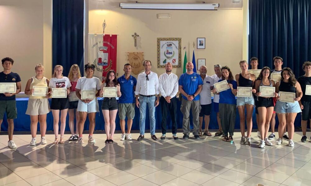 campo azzurro 2023 a martinsicuro i giovani amabasciatori di 11 paesi per lo youth camp exchange