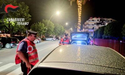 patente ritirata roseto statale 16 carabinieri ubriaco alla guida velocità folle